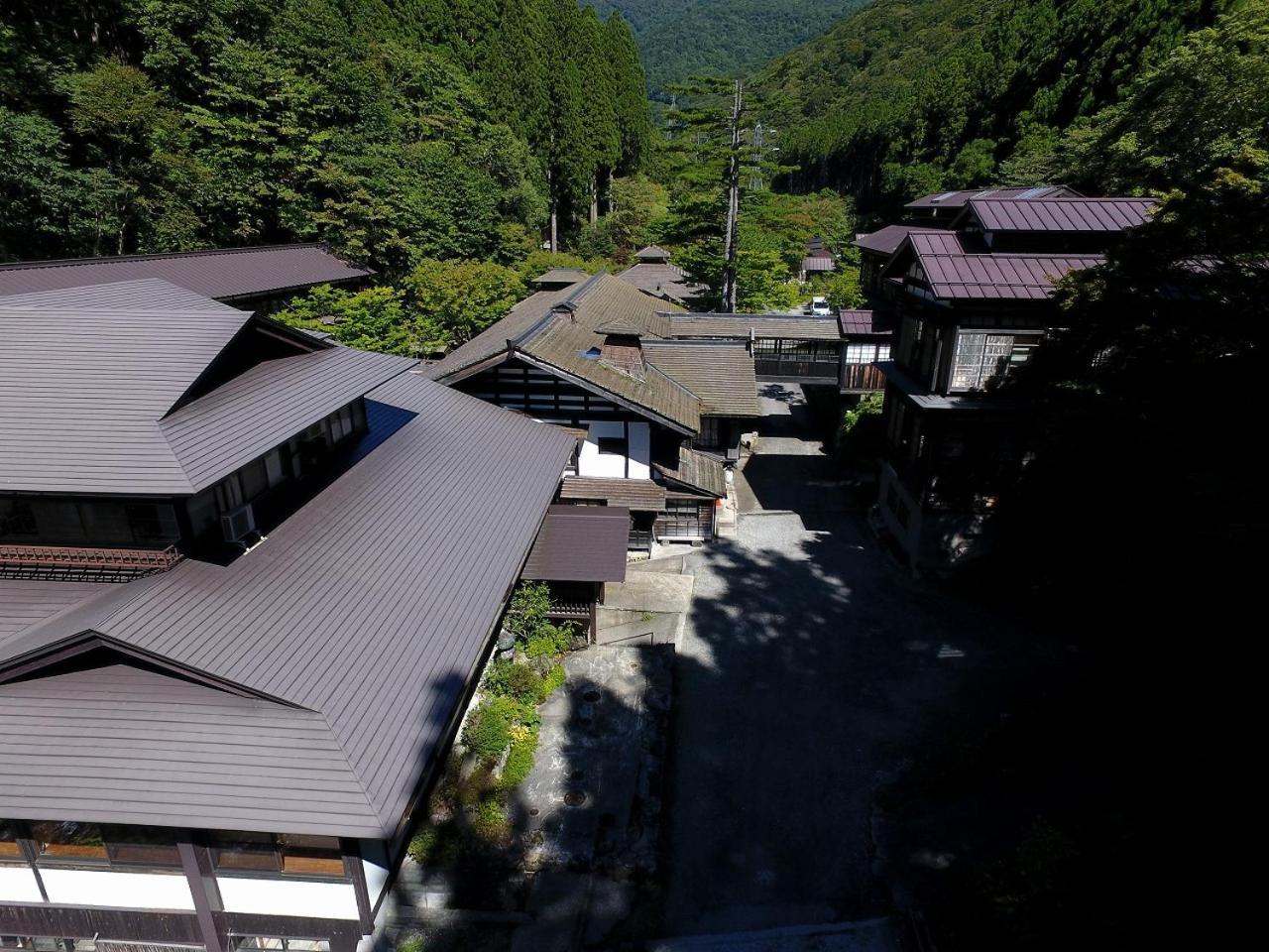 Houshi Onsen Chojukan Minakami Exterior photo
